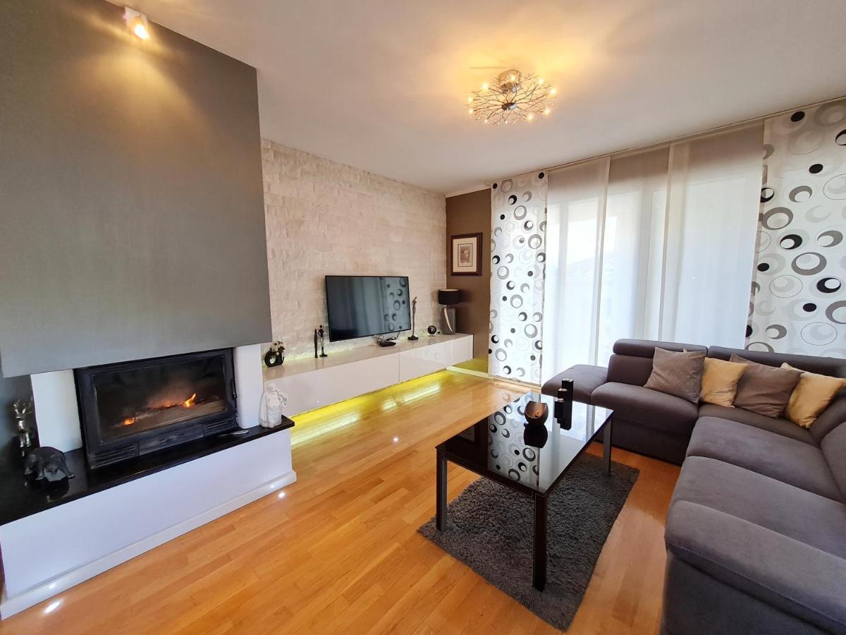 Holiday Home Drago Zadar Eksteriør billede