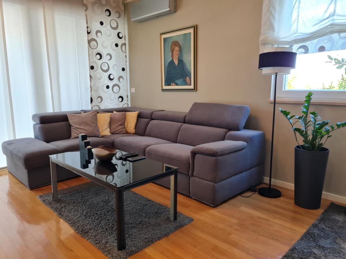 Holiday Home Drago Zadar Eksteriør billede